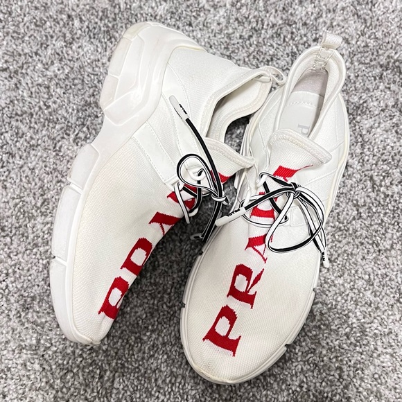 WOMENS PRADA SNEAKERS - Picture 4 of 5
